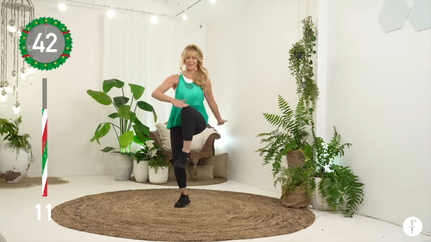 15 Minute Christmas Walking Workout 2024 (No Equipment)