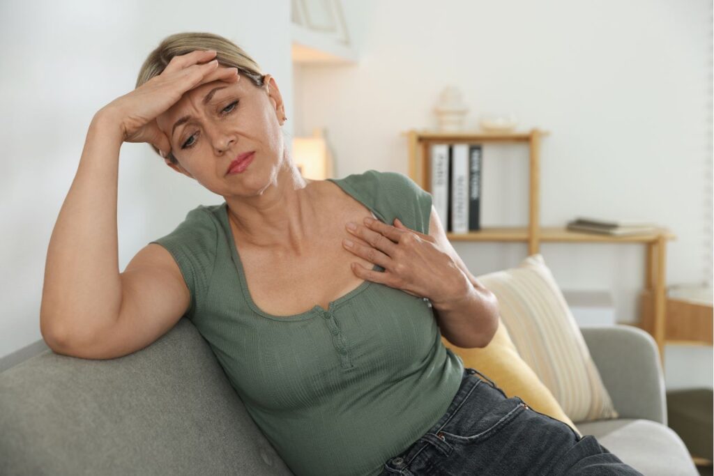 the connection between hot flashes and chest pain