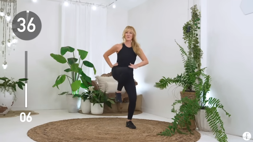 Knee Taps (Left and Right)