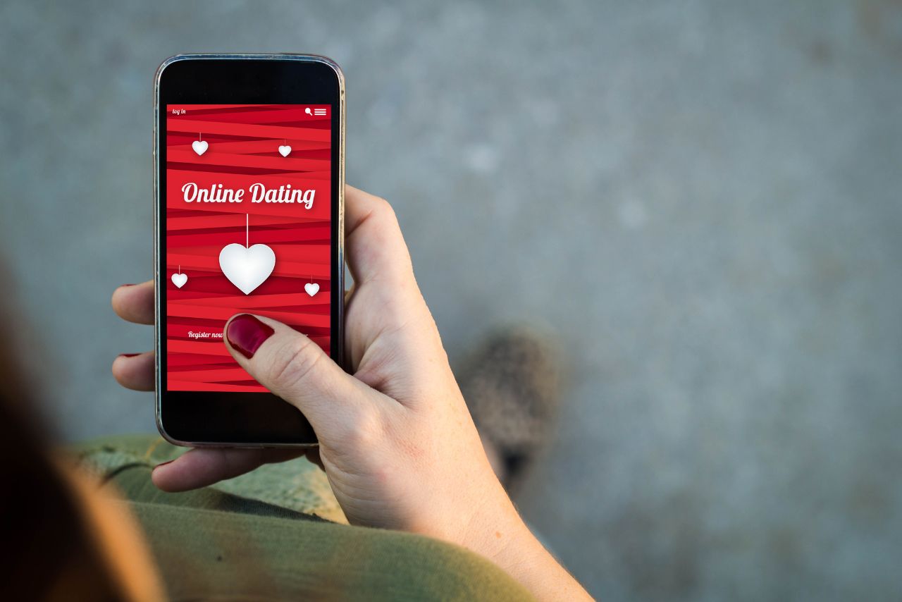 The Best Dating Sites for Women Over 50 - Fabulous50s