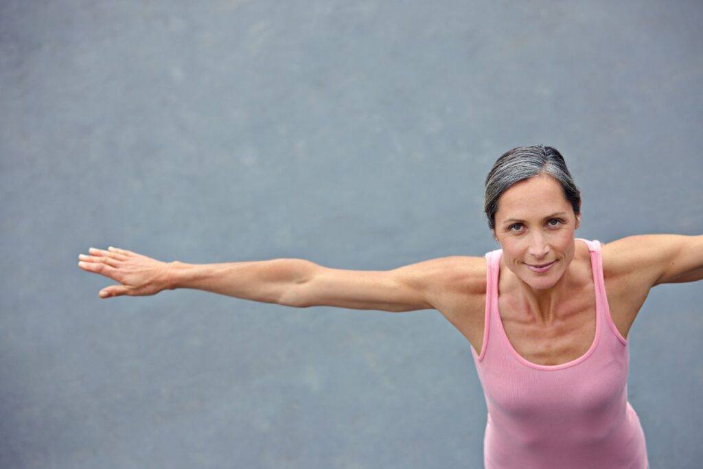 Arm Swing Exercise for Belly Fat: What a 2025 Study Found - Fabulous50s ...